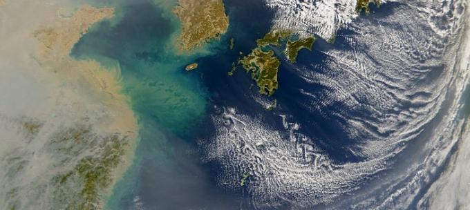 Haze over eastern China viewed from space